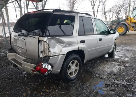 2006 Chevrolet Trailblazer Ls from USA, damaged, VIN 1GNDT13S662199393